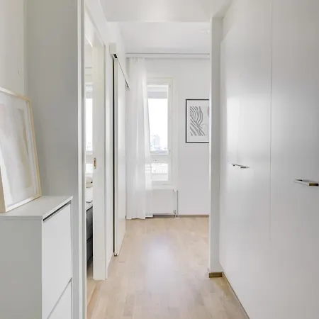 Modern And Stylish 1br With Balcony And View * Helsinki